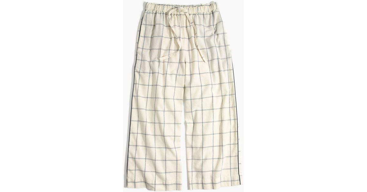 GUTSCHEINE Madewell was founded in in Massachusetts, and from the start, it has held a classic, everyday aesthetic at its core. Crafting a collection of timeless designs as well as unique, feminine pieces, Madewell has achieved go-to status with women the world over.